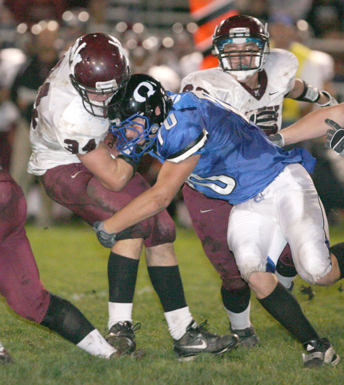 In reversal of fortunes, Moline falls to Devils after taking lead